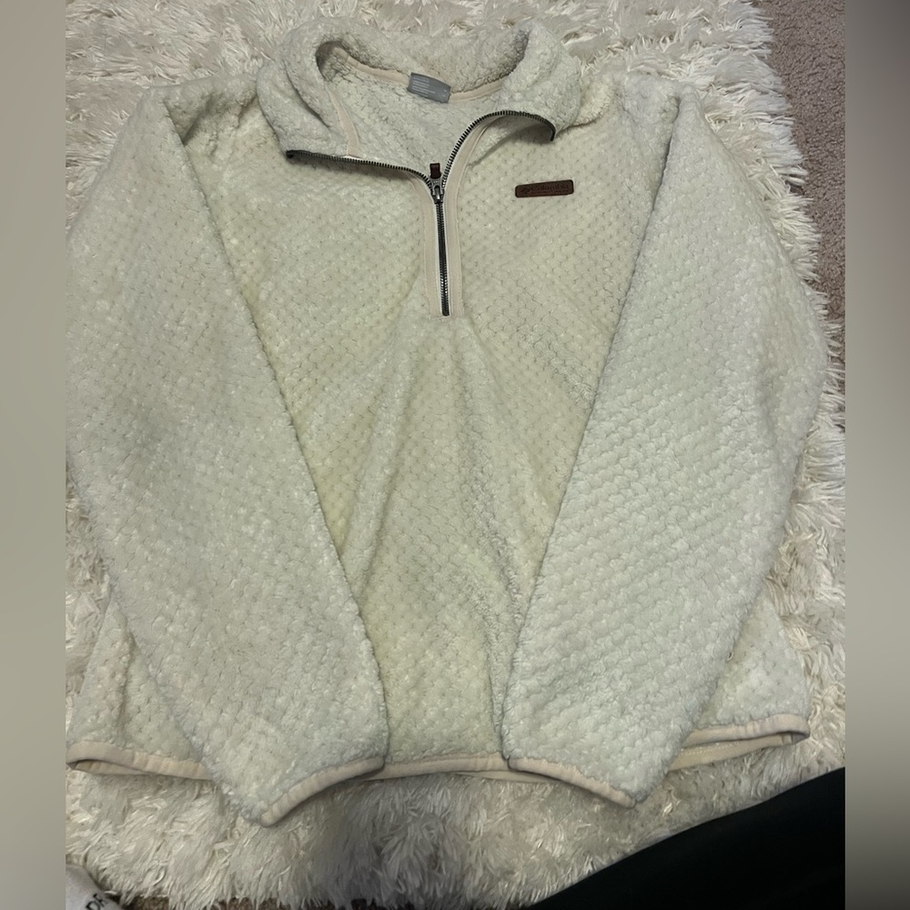 White Columbia quarter zip sweatshirt